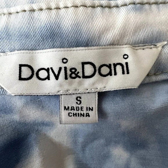 Davi and‎ Dani Bleached Oversized Boho Jean Jacket Size Small - Picture 7 of 10